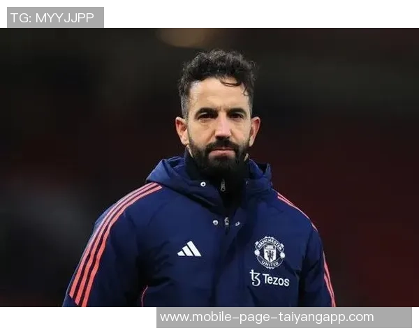 阿莫林难以适应曼联双重要求成为球队新一轮的消耗品